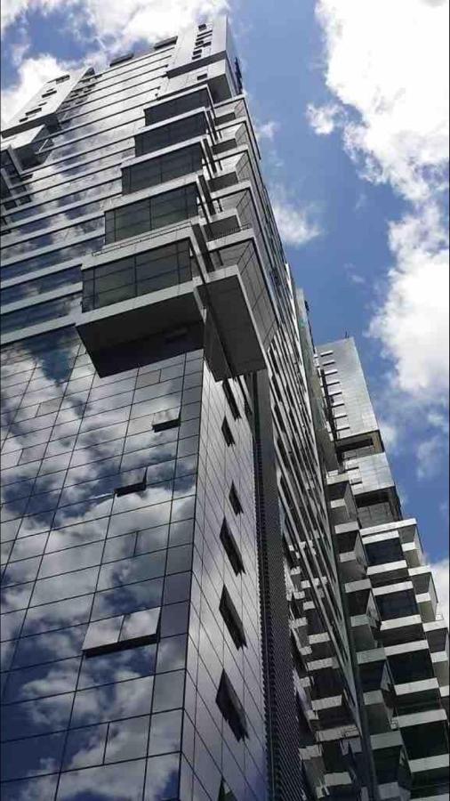 Apartamento 3 Towers 10Min To Klcc Next To Hospital Gleneagle Kuala Lumpur Exterior foto